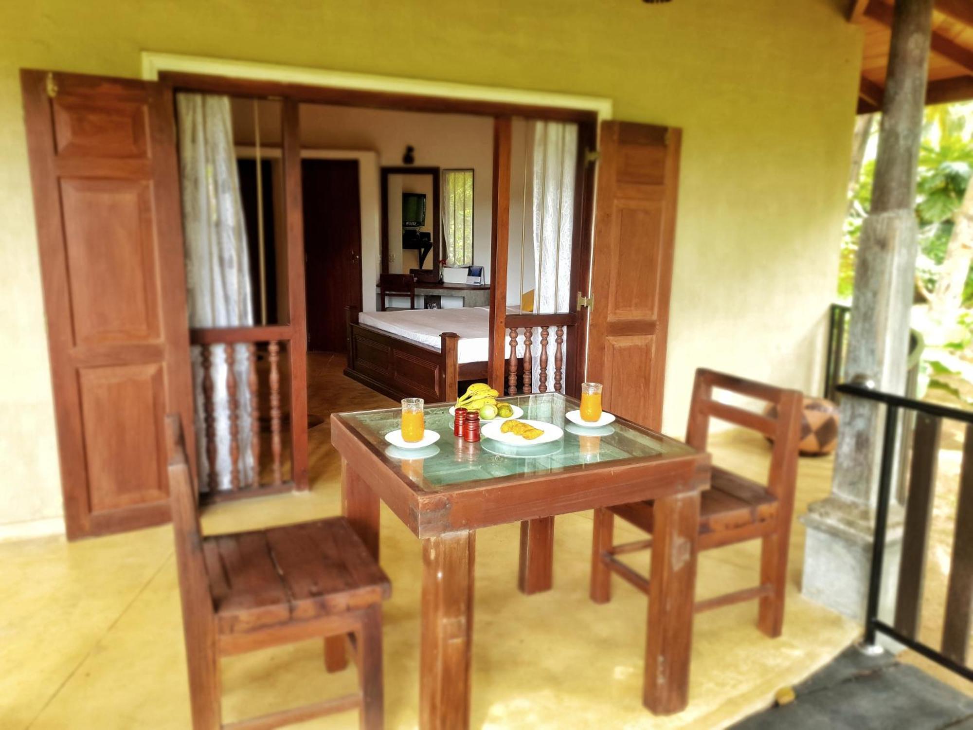 Guruwaththa Eco Lodge Hikkaduwa Exterior foto