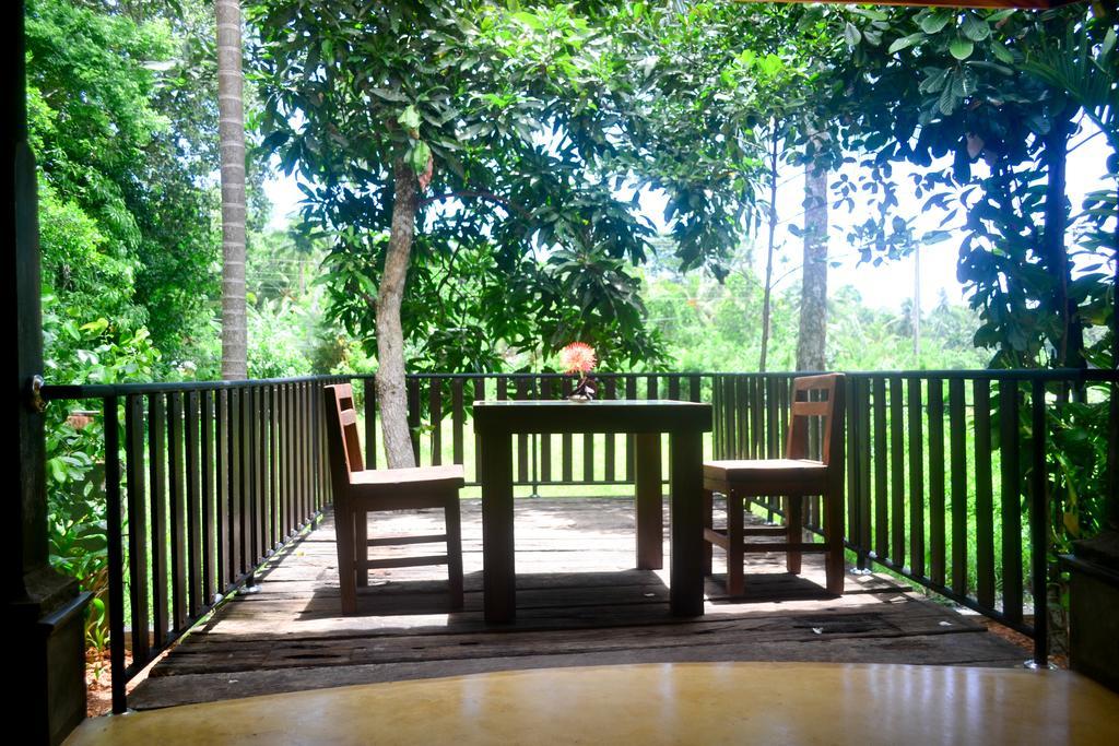 Guruwaththa Eco Lodge Hikkaduwa Exterior foto